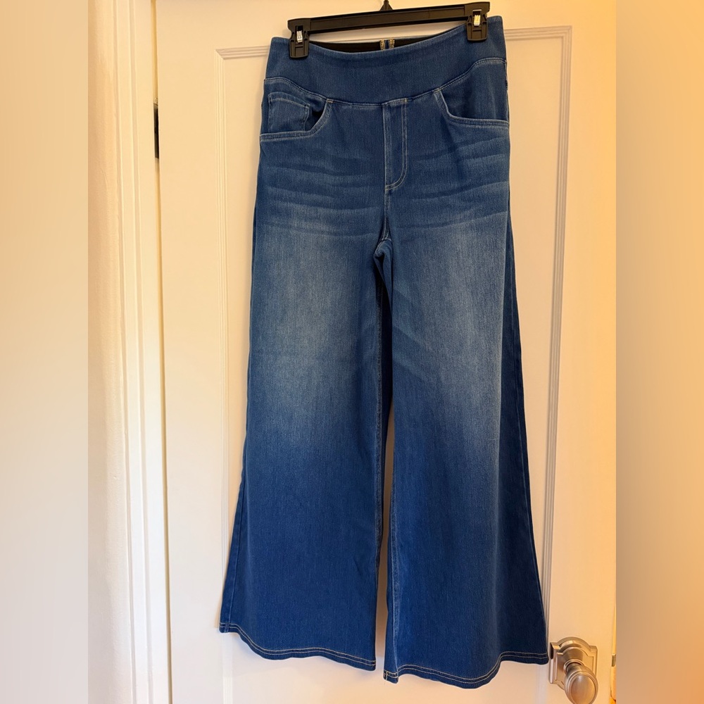 Halara Flex High Waisted Pockets Wide Leg Stretch Jeans - M Petite - Picture 5 of 9
